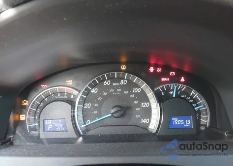 2012 Toyota Camry Se z USA, uszkodzony, nr VIN 4T1BF1FK4CU076769